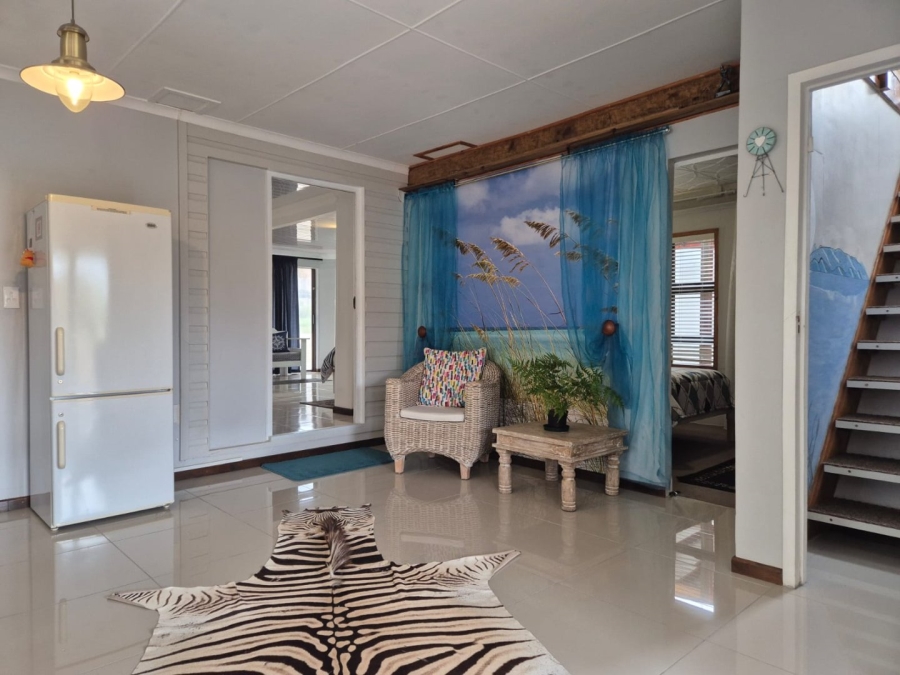 4 Bedroom Property for Sale in Stilbaai Wes Western Cape